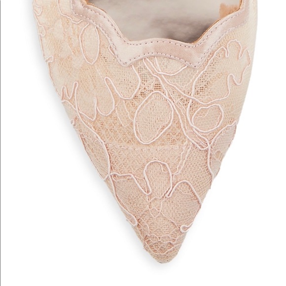 Authentic Badgley Mischka New ballet flats